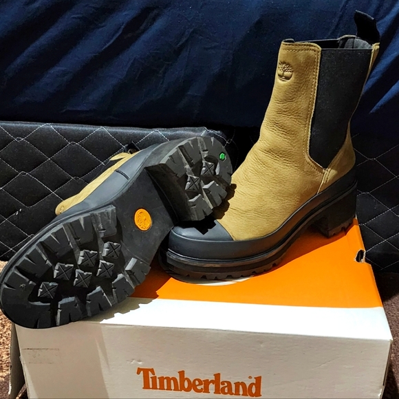 Timberland Kori Park Boots - Picture 3 of 3